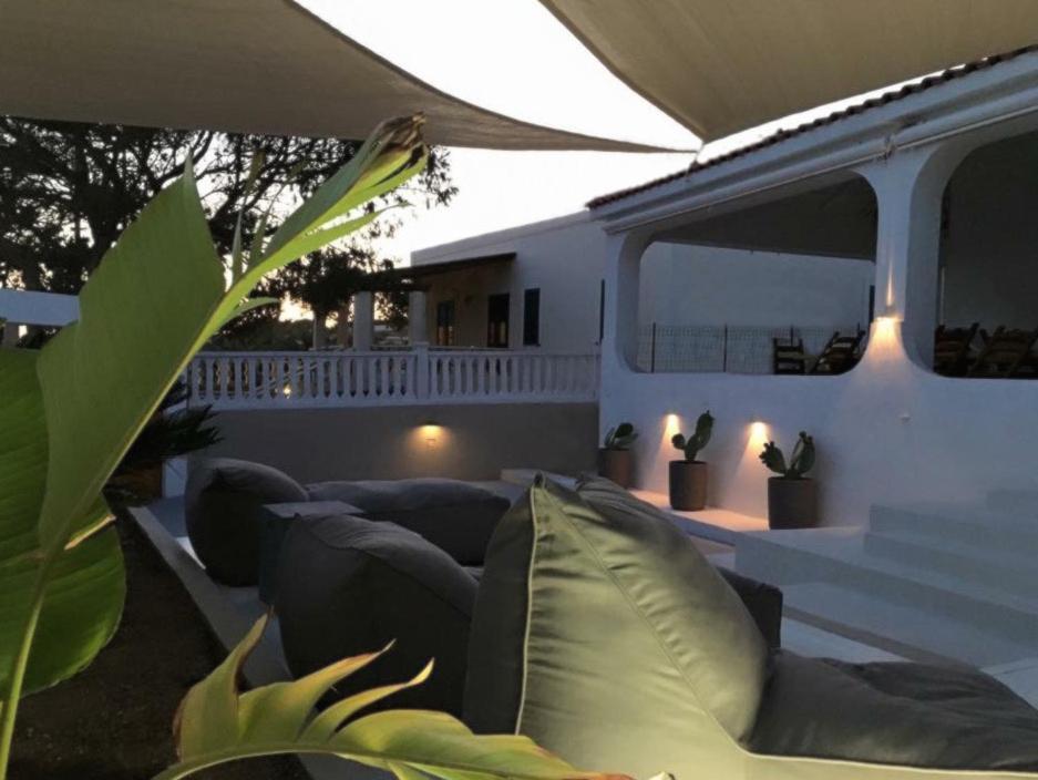 مبيت وإفطار لامبيدوزا La Casa Al Mare المظهر الخارجي الصورة